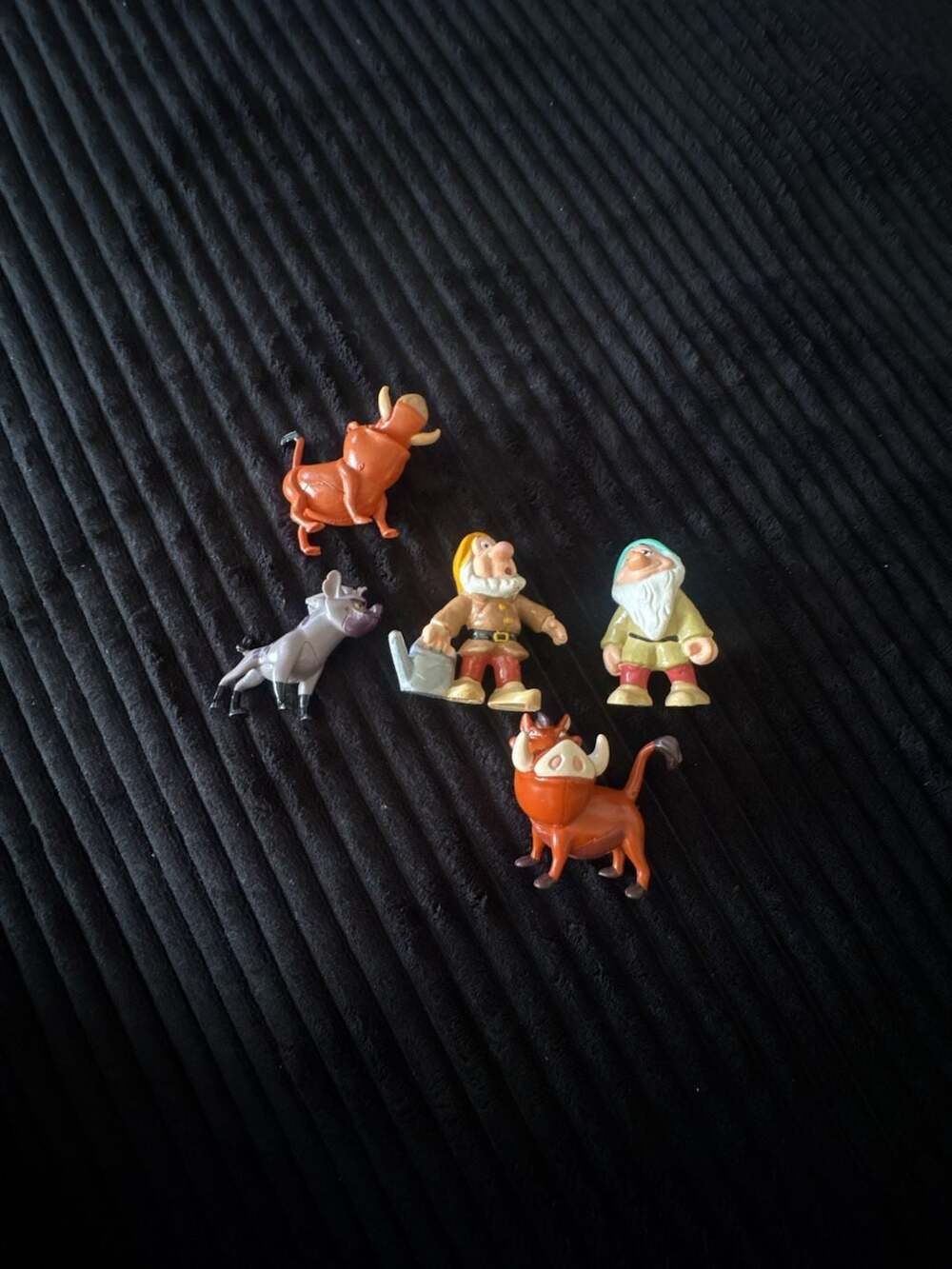 Disney PVC Miniature Figurine Lot of 5